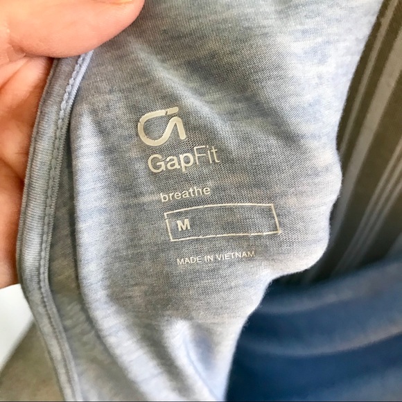 Beautiful GAP Blue Wrap Top Size Medium - Picture 5 of 5